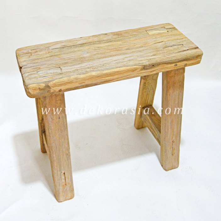 rustic stool2 Reclaimed Rustic Stool