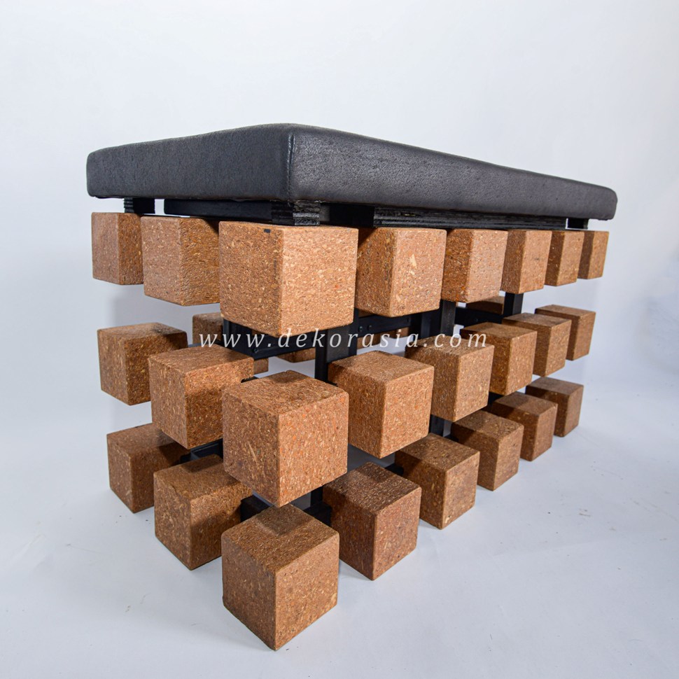 Cubic Recta Bench 2 Cubic Recta Bench